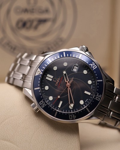 Omega seamaster 300m james - omega,