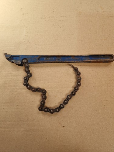 Vintage record 240 chain - record,