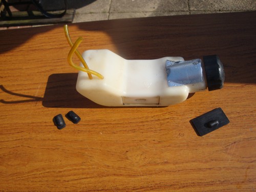 Qualcast cdb30a petrol - petrol, grass
