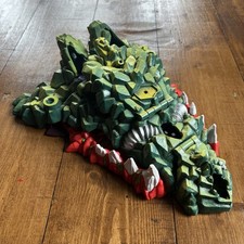 Mighty Max Storms Dragon