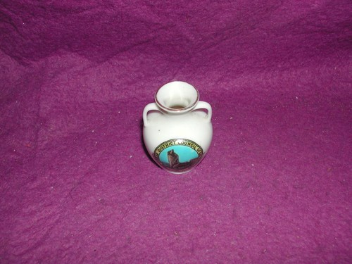 Goss crested china portland - goss,
