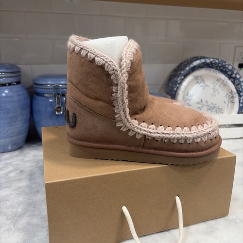 Women brand new mou eskimo - brand,