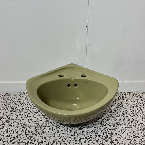 Avocado twyfords corner - twyfords,