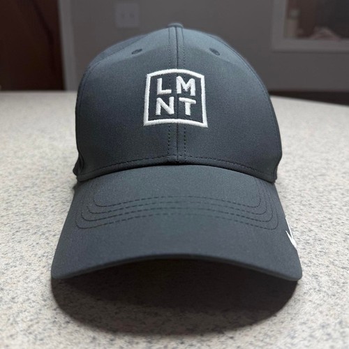Nwt lmnt nike dri fit - lmnt, dri-fit