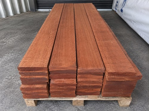 Sapele sawn timber board - sawn,
