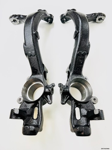 Front steering knuckle - front,