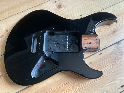 Yamaha pacifica 012 electric - yamaha,