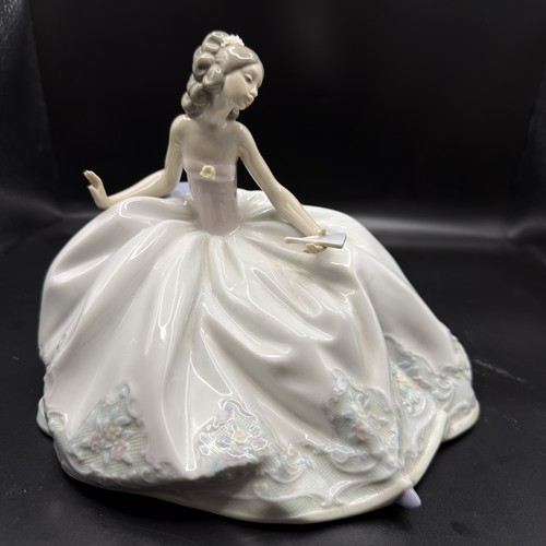Lladro the ball 5859 - at, #5859