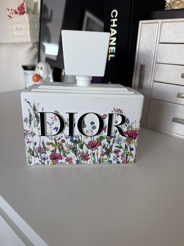 Miss dior display - dior, fragrance