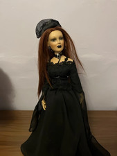 Rare Vixens Of The Underworld