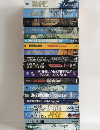 Anne mccaffrey select - :,