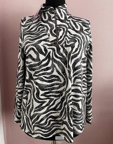 Bnwt kim co sparkly - *kim, &