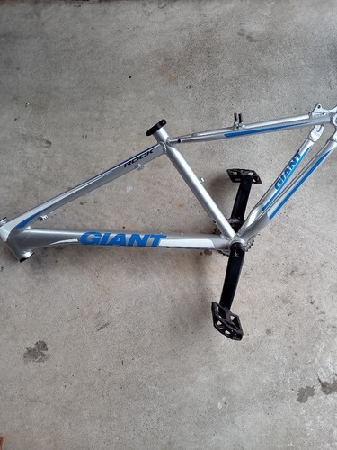 Giant cross bike - cross, silver