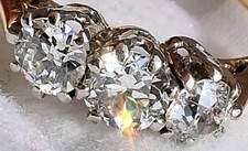 18Ct Gold 0.70Ct Diamond Trilogy Three Stone Engagement Dress Ring Size N