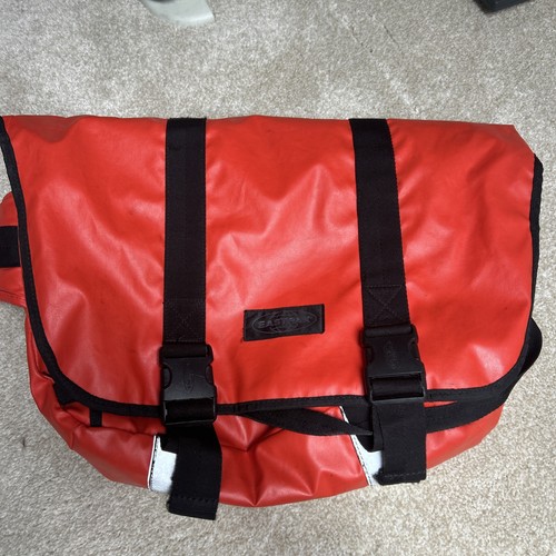 Red eastpak out about - about, buggy