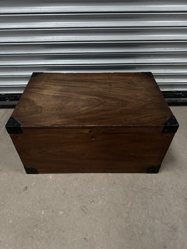 Vintage plywood trunk - plywood, storage