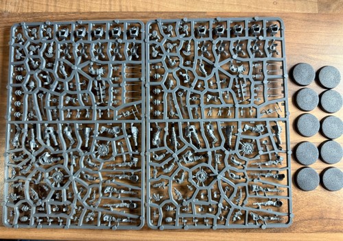 Warhammer horus heresy solar - horus,