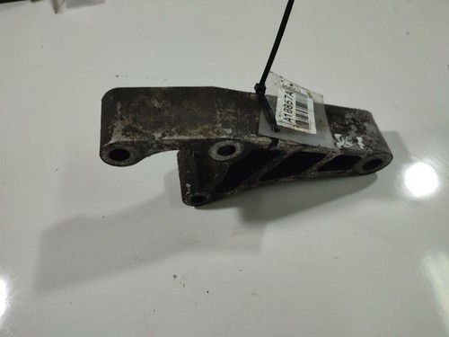 Engine mount bracket - ,