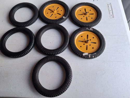 Meccano black dunlop tyres - meccano,