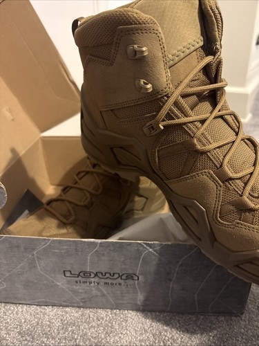Lowa zephyr hiking - 10.5,