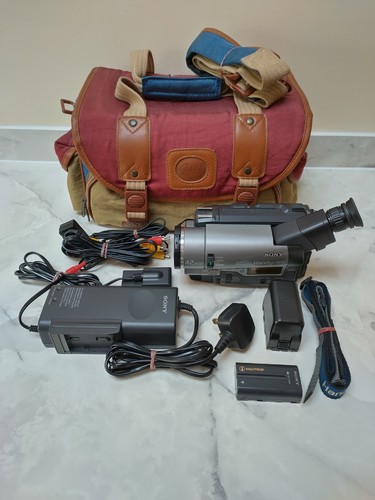 Sony handycam ccd tr1100e - handycam, ccd-tr1100e