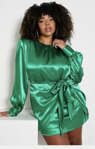 New green shiny dress size - green, 8