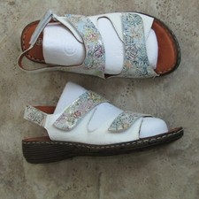 Pavers white leather multi