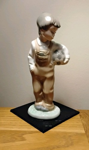 Nao lladro porcelain boy - lladro, with