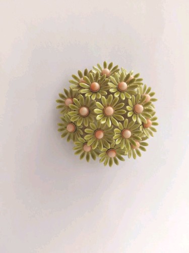 Vintage green peach color - green,