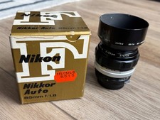 Nikon NIKKOR-H Auto 85mm f/1.8 Non Ai w/ Box and Hood HN-7