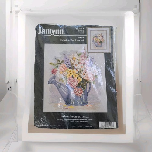 Janlynn watering can bouquet - 'watering,