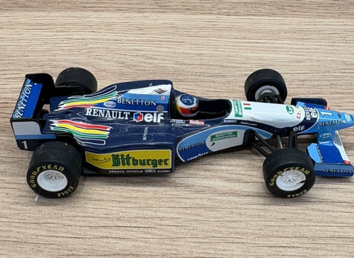 Benetton michael schumacher - benetton,