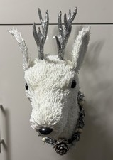 White Stags Head Wall Glitter