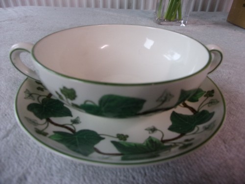 Wedgwood napoleon ivy - “,