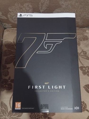 007 first light - light, [mask]