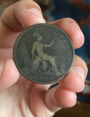 1864 victoria bun - head, penny
