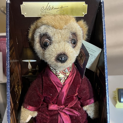 Aleksandr meerkat compare the - meerkat,