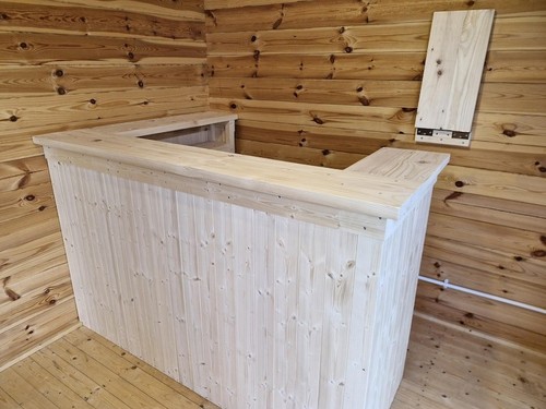 Shaped home bar handcrafted - u,
