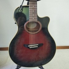 Yamaha APX-4A