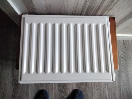 Small radiator 12in l 16in - h,