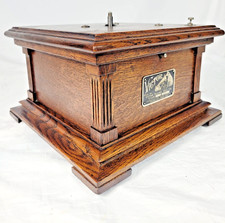 Antique Victor Vic II Humpback