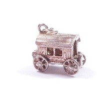 Vintage Nuvo Charm Gypsy Wagon
