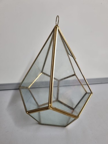 Large glass and - and, pentagon