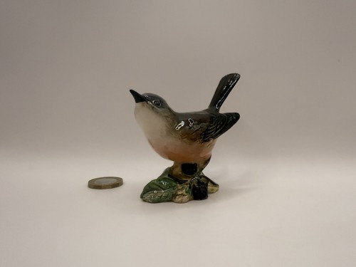 Beswick whitethroat rare - beswick,