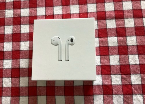 Apple airpods 2nd generation - 2nd,