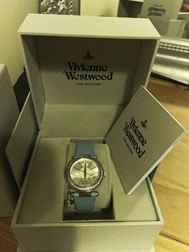 Vivienne westwood time - time, machine