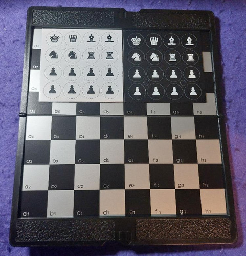 New foldable magnetic - new, m+s
