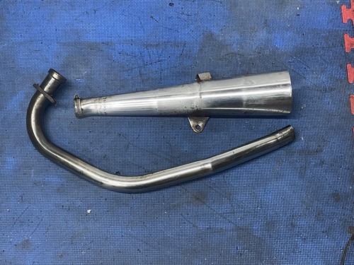 Suzuki gs125 125 exhaust - suzuki,