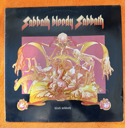 Black sabbath bloody - black,