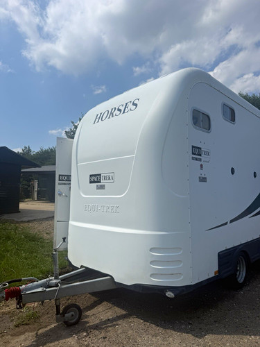 Equi trek space treka horse - equi-trek,